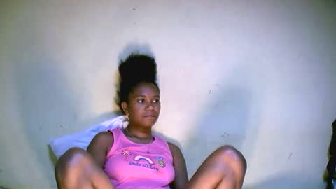 Snapshot of jasminah176750 chatting on 13, 10, 2025 jasminah176750 online show from 13, 10, 2025