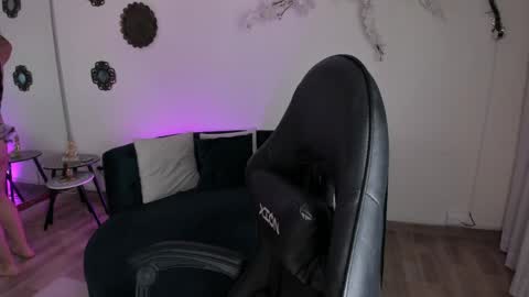 JASMIN online show from 2, 4, 2026