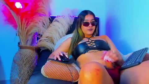 jasmin trans femboy ebony bigcock online show from 21, 1, 2025