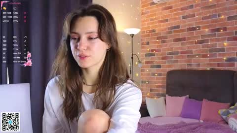 Chloe online show from 4, 11, 2025