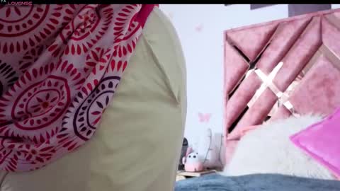 JASMINE  online show from 22, 11, 2025