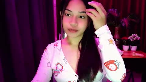 Snapshot of jasmine_arousal chatting on 17, 5, 2026 JASMINE online show from 17, 5, 2026