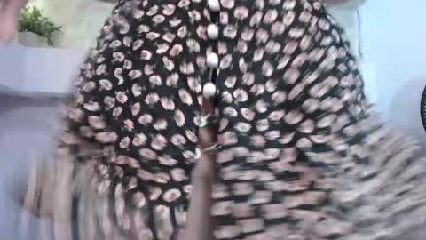 Jazmin online show from 13, 9, 2025