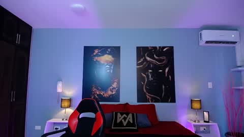 Instagram jasminecampbell1  online show from 29, 11, 2025