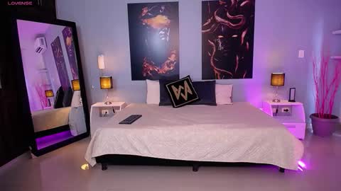 Instagram jasminecampbell1  online show from 14, 1, 2026