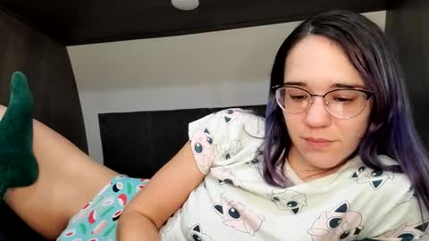 jasmineelizabeth online show from 26, 1, 2025