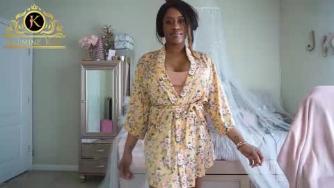 JasmineKay online show from 3, 2, 2026