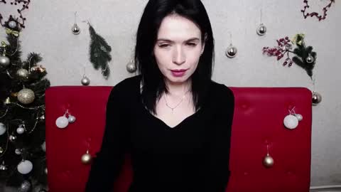 JasmineKouch online show from 19, 1, 2025