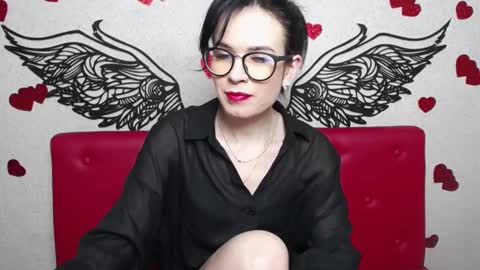 JasmineKouch online show from 16, 2, 2025