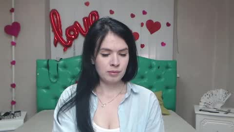 Snapshot of jasminekouch chatting on 2, 5, 2026 JasmineKouch online show from 2, 5, 2026