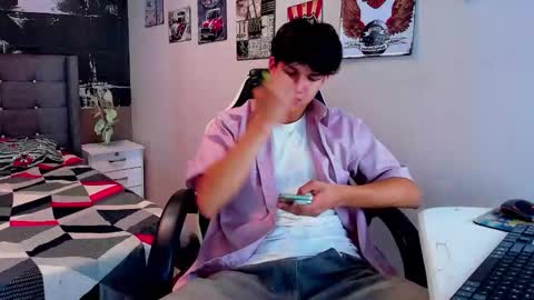 Snapshot of jason_graeats1 chatting on 17, 12, 2025 JASON online show from 17, 12, 2025