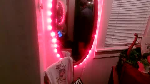 Snapshot of jasonreloaded694u chatting on 5, 10, 2025 Jason online show from 5, 10, 2025