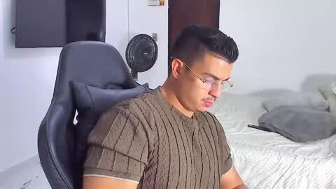 JBrooksXx online show from 9, 1, 2025