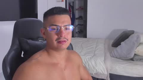 JBrooksXx online show from 19, 1, 2025