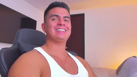 JBrooksXx online show from 8, 9, 2025
