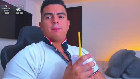 JBrooksXx online show from 9, 10, 2025