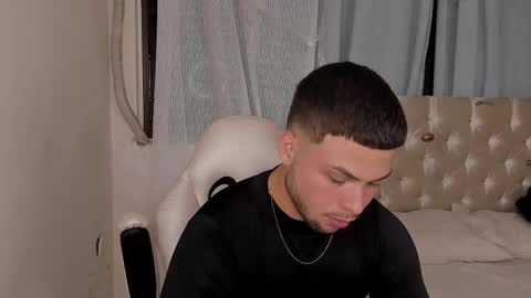 Snapshot of jasson_brown1 chatting on 19, 10, 2025 JASSON BROWN online show from 19, 10, 2025