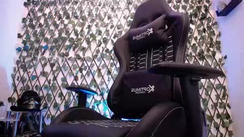 Snapshot of jasson_king01 chatting on 17, 9, 2025 JKing online show from 17, 9, 2025