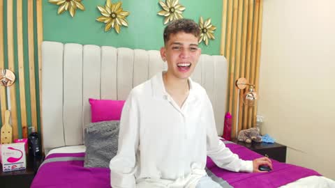 J A S S O N  online show from 11, 1, 2025