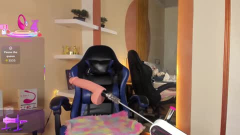 J A S S O N  online show from 9, 10, 2025