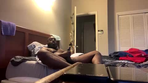 KingSnickers online show from 27, 10, 2025