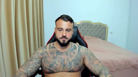 Snapshot of javicute4u chatting on 1, 11, 2025 Javi online show from 1, 11, 2025