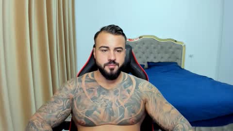 Snapshot of javicute4u chatting on 19, 11, 2025 Javi online show from 19, 11, 2025