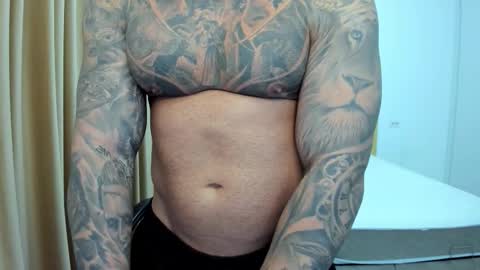 Snapshot of javicute4u chatting on 28, 11, 2025 Javi online show from 28, 11, 2025