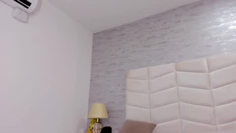 jax black online show from 18, 10, 2025