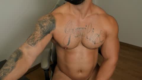 Snapshot of jaxonhunk chatting on 14, 9, 2025 JaxonHunk online show from 14, 9, 2025