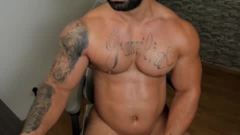 Snapshot of jaxonhunk chatting on 5, 10, 2025 JaxonHunk online show from 5, 10, 2025