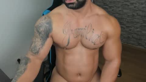 Snapshot of jaxonhunk chatting on 26, 10, 2025 JaxonHunk online show from 26, 10, 2025