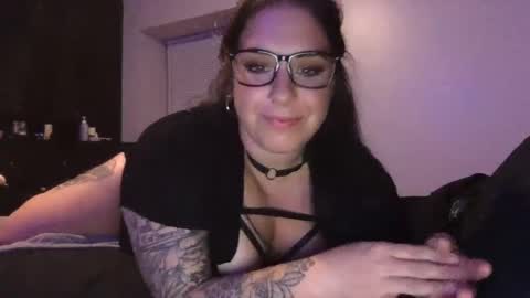 Snapshot of jaxxxdaniels chatting on 2, 12, 2024 Jaxxx Daniels online show from 2, 12, 2024