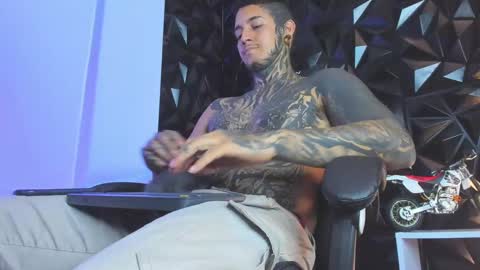 Michael online show from 18, 2, 2025