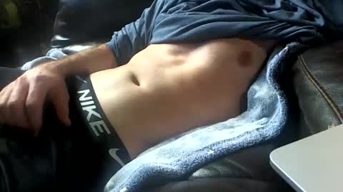 Snapshot of jay_bee3 chatting on 14, 4, 2026 Say hi i wont bite...unless you want me to online show from 14, 4, 2026