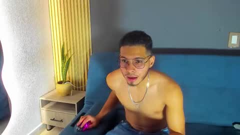 jay_brown69 online show from 22, 12, 2025