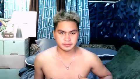 jay_eel online show from 4, 2, 2025