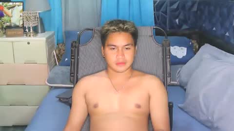 jay_eel online show from 12, 3, 2025