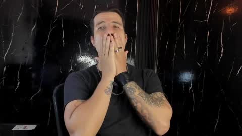 Jay Alvarrez online show from 19, 4, 2026