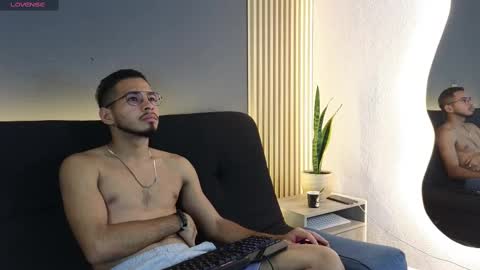 Jay online show from 7, 10, 2025