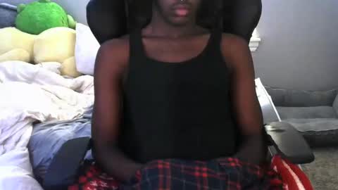 Snapshot of jaybry05 chatting on 16, 10, 2025 jay online show from 16, 10, 2025