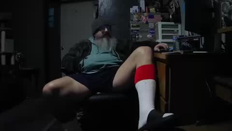 Grand Zaddy or Jay its casual online show from 19, 10, 2025