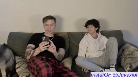 Snapshot of jaycex_69 chatting on 9, 10, 2025 THE HOUSE online show from 9, 10, 2025