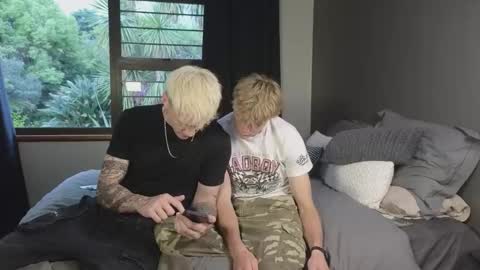 Snapshot of jaycex_69 chatting on 4, 11, 2025 THE HOUSE online show from 4, 11, 2025