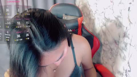 Jayda Khalifa  online show from 8, 3, 2025