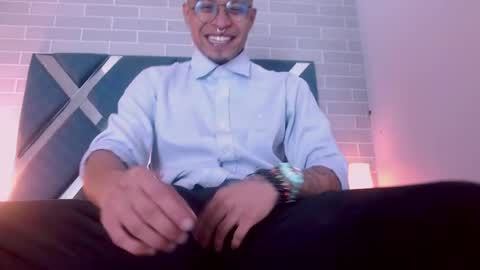 Snapshot of jayden_morris chatting on 4, 4, 2026 Jayden Morris online show from 4, 4, 2026