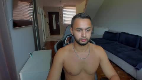 Snapshot of jaysson18 chatting on 16, 9, 2025 Jaysson online show from 16, 9, 2025