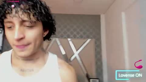 Snapshot of jaytaylorr chatting on 25, 6, 2026 Jay Taylor online show from 25, 6, 2026