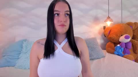 Snapshot of jazlin_angels chatting on 14, 1, 2026 JAZLIN ANGELS online show from 14, 1, 2026