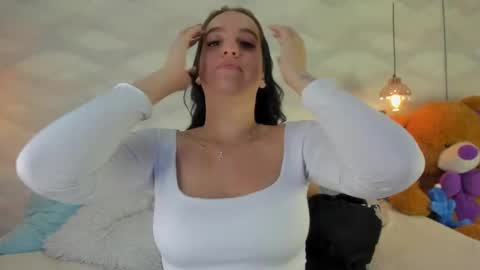 Snapshot of jazlin_angels chatting on 19, 1, 2026 JAZLIN ANGELS online show from 19, 1, 2026